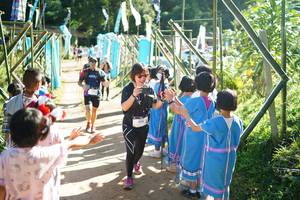 BIB: 914
                            <button type="button" onclick="openModal(19074388)" class="btn btn-primary btn-sm float-right btn-popup" data-toggle="modal" data-target=".modal-high-quality">
                        <i class="fas fa-shopping-cart"></i> Add to Cart
                    </button>
                                            <button type="button" onclick="isThisMe(19074388, true)" class="btn btn-success btn-sm float-right btn-popup btn-isme hidden" data-toggle="tooltip" data-placement="bottom" title="นี่คือรูปของคุณใช่ไหม คลิกที่นี่เพื่อเอาเข้าอัลบั้ม">
                        <i class="fas fa-plus"></i> Add to album
                    </button>
                    <button type="button" onclick="isThisMe(19074388, false)" class="btn btn-warning btn-sm float-right btn-popup btn-isnotme hidden">
                        <i class="fas fa-ban"></i> Remove from album
                    </button>